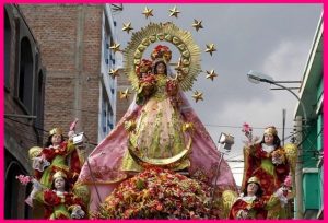 virgen de la candelaria puno dia de san valentin peru